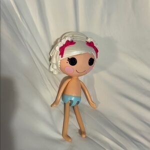 MGA Entertainment doll. LaLaLoopsy  Suzette LaSweet. Buttonlike eyes